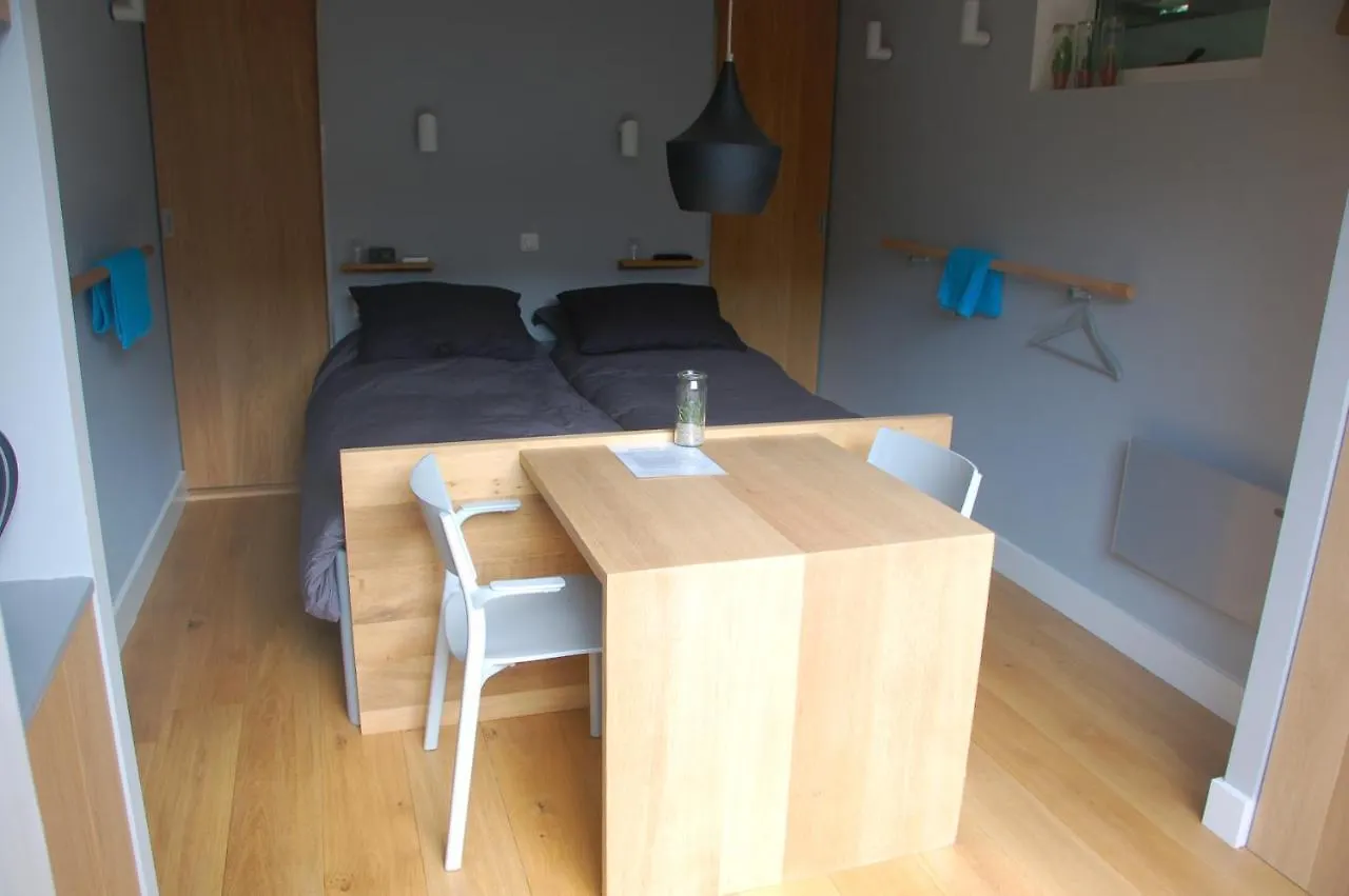 B&B Eindhovennearby Waalre Niederlande